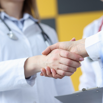 Aux professionnels de la médecine douce